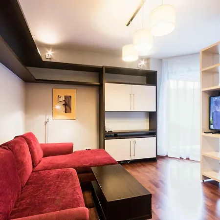 Apartahotel Albertov 4*